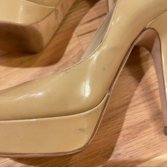 Jimmy Choo beige patent leather platform stiletto heels size 6.5 - Picture 5 of 9
